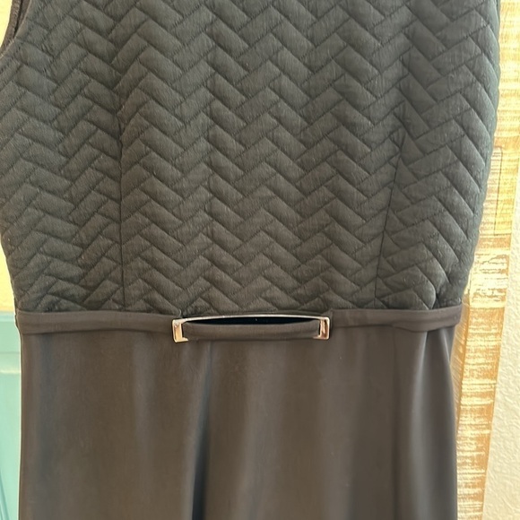 Joseph Ribkoff black midi dress size 4 empire waist quilted top - Picture 5 of 15